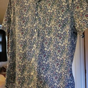 J Crew, MENS, size Lg. LIBERTY PRINT